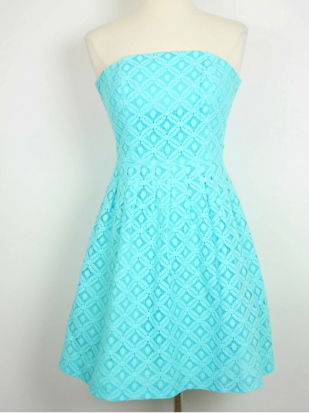 Lilly Pulitzer Women's 00 - Aqua blue floral crochet knit strapless A-line dress